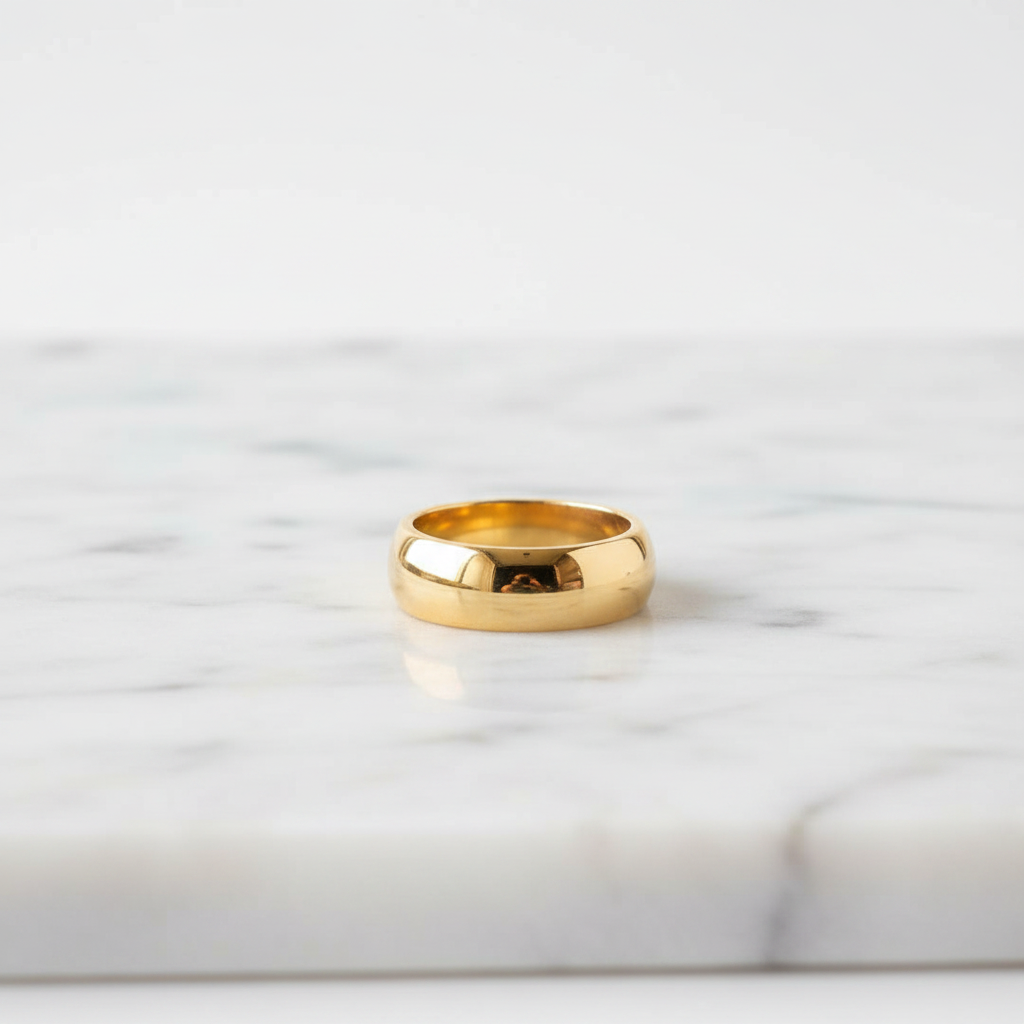 Anillo grueso dorado